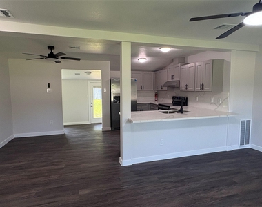 55 Periwinkle Court - Photo Thumbnail 1