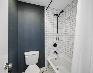 1880 White Oak Drive - Photo Thumbnail 11