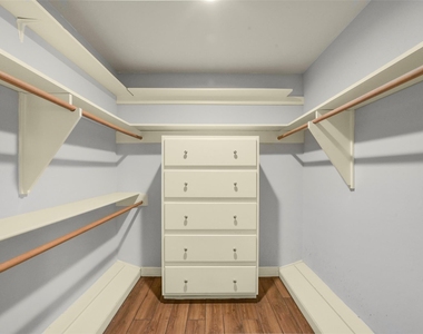 4707 Nenana Drive - Photo Thumbnail 12