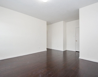 9641 Weldridge Drive - Photo Thumbnail 29