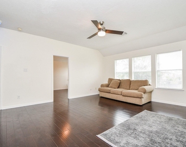9641 Weldridge Drive - Photo Thumbnail 17
