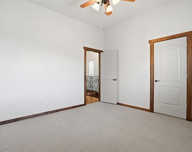 1426 W 21st Street - Photo Thumbnail 21