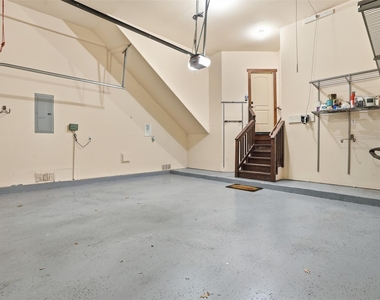1426 W 21st Street - Photo Thumbnail 24