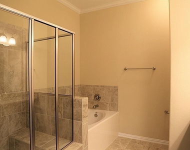 18427 Weeping Spring Drive - Photo Thumbnail 13