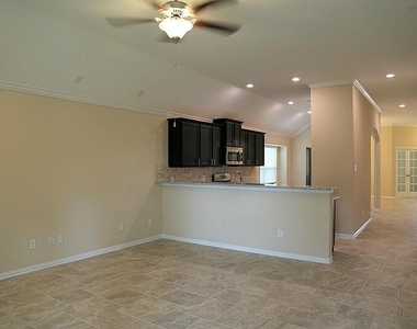 18427 Weeping Spring Drive - Photo Thumbnail 5
