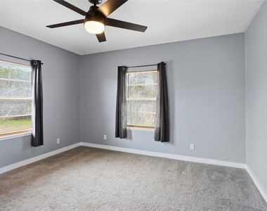 7720 Avenue E - Photo Thumbnail 12