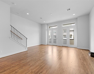 4213 Schuler Street - Photo Thumbnail 9