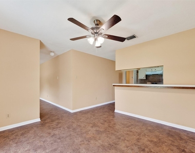 4826 Redfish Reef Drive - Photo Thumbnail 6