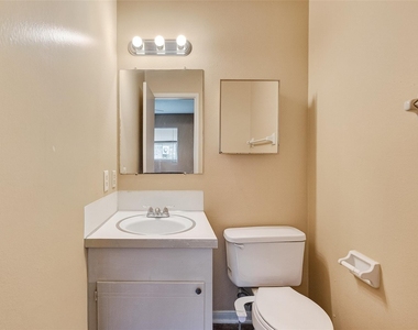 4826 Redfish Reef Drive - Photo Thumbnail 21