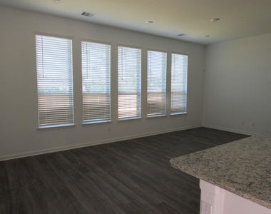 562 Dry Fork Lane - Photo Thumbnail 2