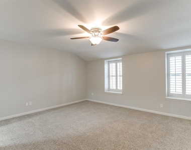 1407 Springrock Lane - Photo Thumbnail 10