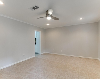 1407 Springrock Lane - Photo Thumbnail 4