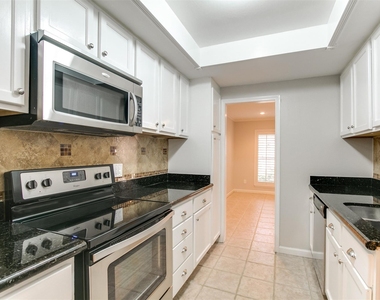 1407 Springrock Lane - Photo Thumbnail 5