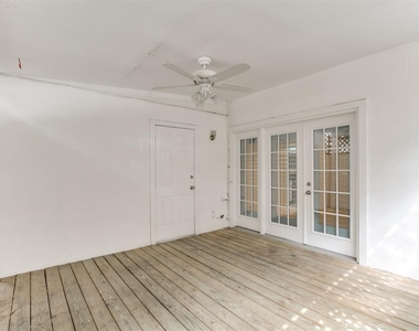 1407 Springrock Lane - Photo Thumbnail 17