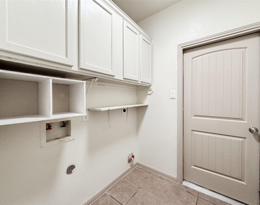 20319 Little Wing Drive - Photo Thumbnail 13