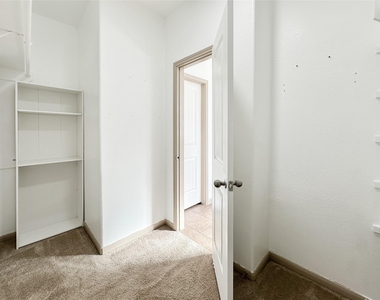 20319 Little Wing Drive - Photo Thumbnail 34