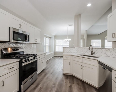 199 S Delta Mill Circle - Photo Thumbnail 5