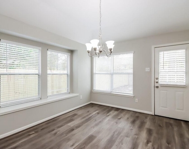 199 S Delta Mill Circle - Photo Thumbnail 3