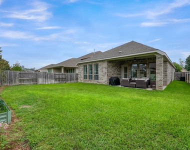 611 Lost Maples Bend Lane - Photo Thumbnail 24