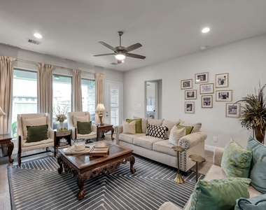 611 Lost Maples Bend Lane - Photo Thumbnail 13