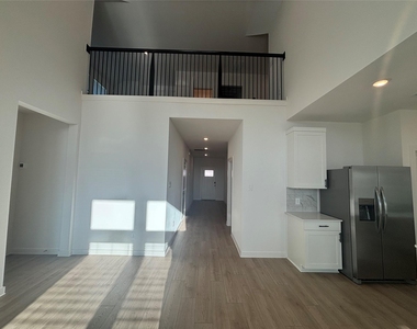 3314 Hopper Knoll Lane - Photo Thumbnail 2