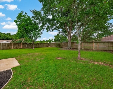 5347 Lincoln Green Drive - Photo Thumbnail 21