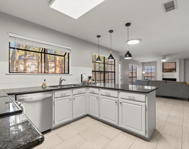 105 Eagle Rock Circle - Photo Thumbnail 10