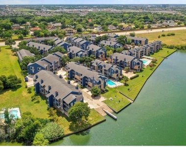 18519 Egret Bay Boulevard - Photo Thumbnail 17
