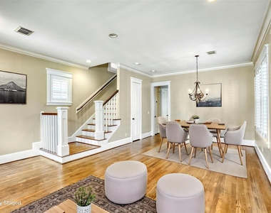 632 W 17th Street - Photo Thumbnail 5