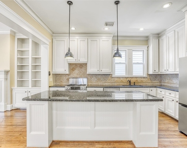 632 W 17th Street - Photo Thumbnail 6