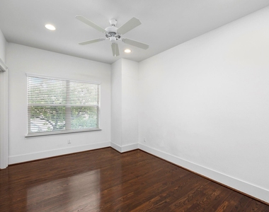 1808 Oakdale Street - Photo Thumbnail 27