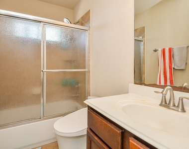3115 Sachse Court - Photo Thumbnail 24