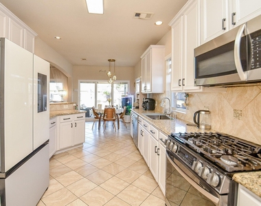 3115 Sachse Court - Photo Thumbnail 6