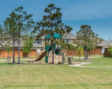 3115 Sachse Court - Photo Thumbnail 44