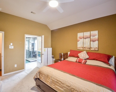 3115 Sachse Court - Photo Thumbnail 15