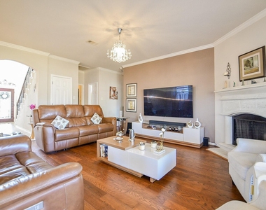 3115 Sachse Court - Photo Thumbnail 10