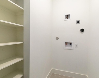 1236 W 25th Street - Photo Thumbnail 22
