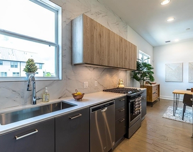 1236 W 25th Street - Photo Thumbnail 4