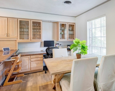 12511 Boheme Drive - Photo Thumbnail 11
