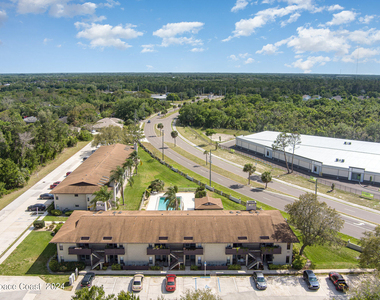 1051 Clearmont Street Ne - Photo Thumbnail 22