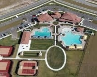 3010 Avalonia Drive - Photo Thumbnail 18