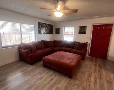 2796 Lancaster Road - Photo Thumbnail 16