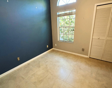 1379 California Drive - Photo Thumbnail 10