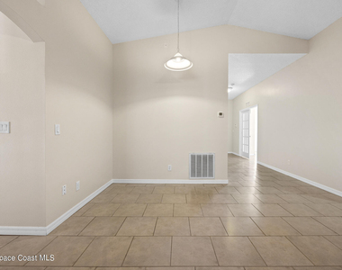 4800 Manchester Drive - Photo Thumbnail 20