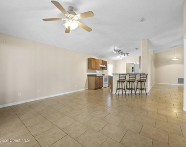 4800 Manchester Drive - Photo Thumbnail 6