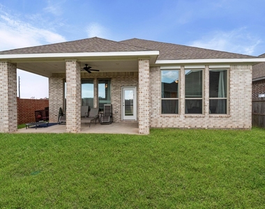 1939 Misty Field Drive - Photo Thumbnail 8