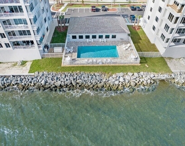 1825 Riverside Drive - Photo Thumbnail 1