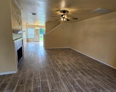 22135 Greengate Drive - Photo Thumbnail 23