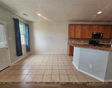3219 Victorian Manor Lane - Photo Thumbnail 17