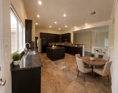 3215 Patagonia Street - Photo Thumbnail 2